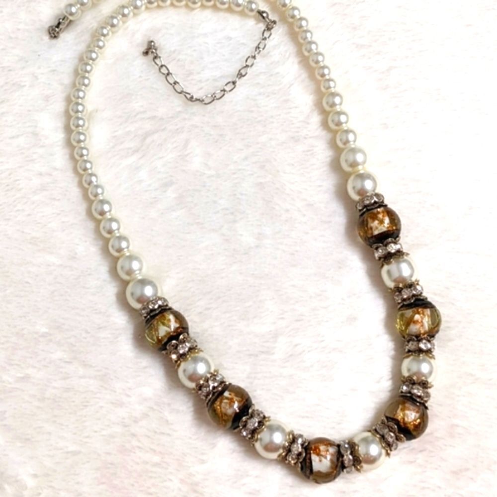 Vintage 90's Faux Pearl/Glass Beads & Rondal Rhinestone Bead Necklace - Picture 11 of 13